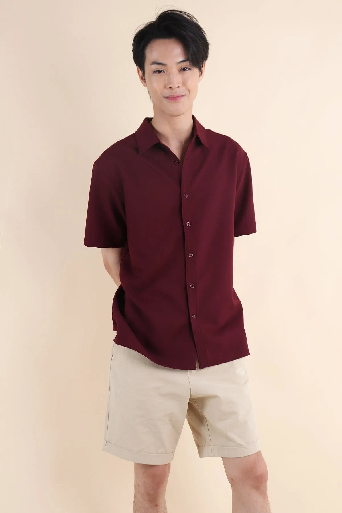 CALLAN BUTTON UP COLLAR SHIRT IN WINE