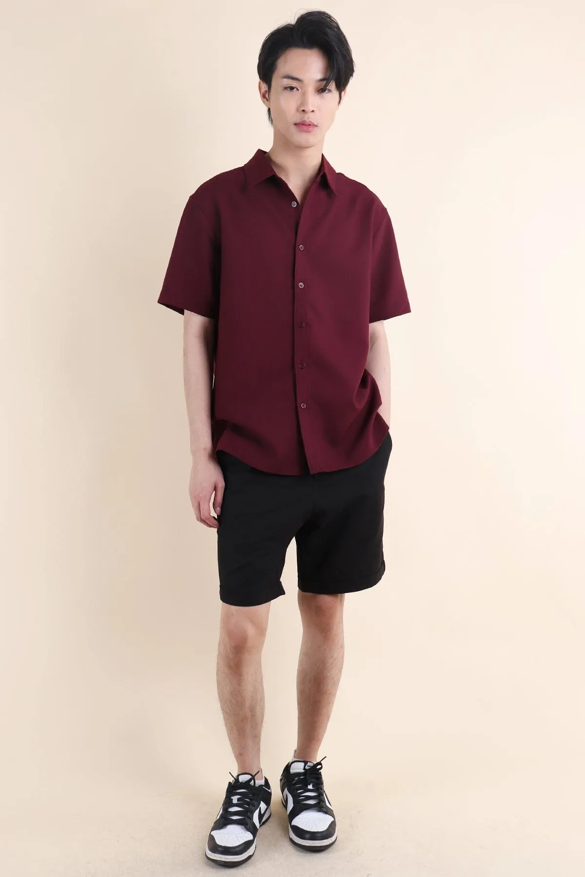 CALLAN BUTTON UP COLLAR SHIRT IN WINE