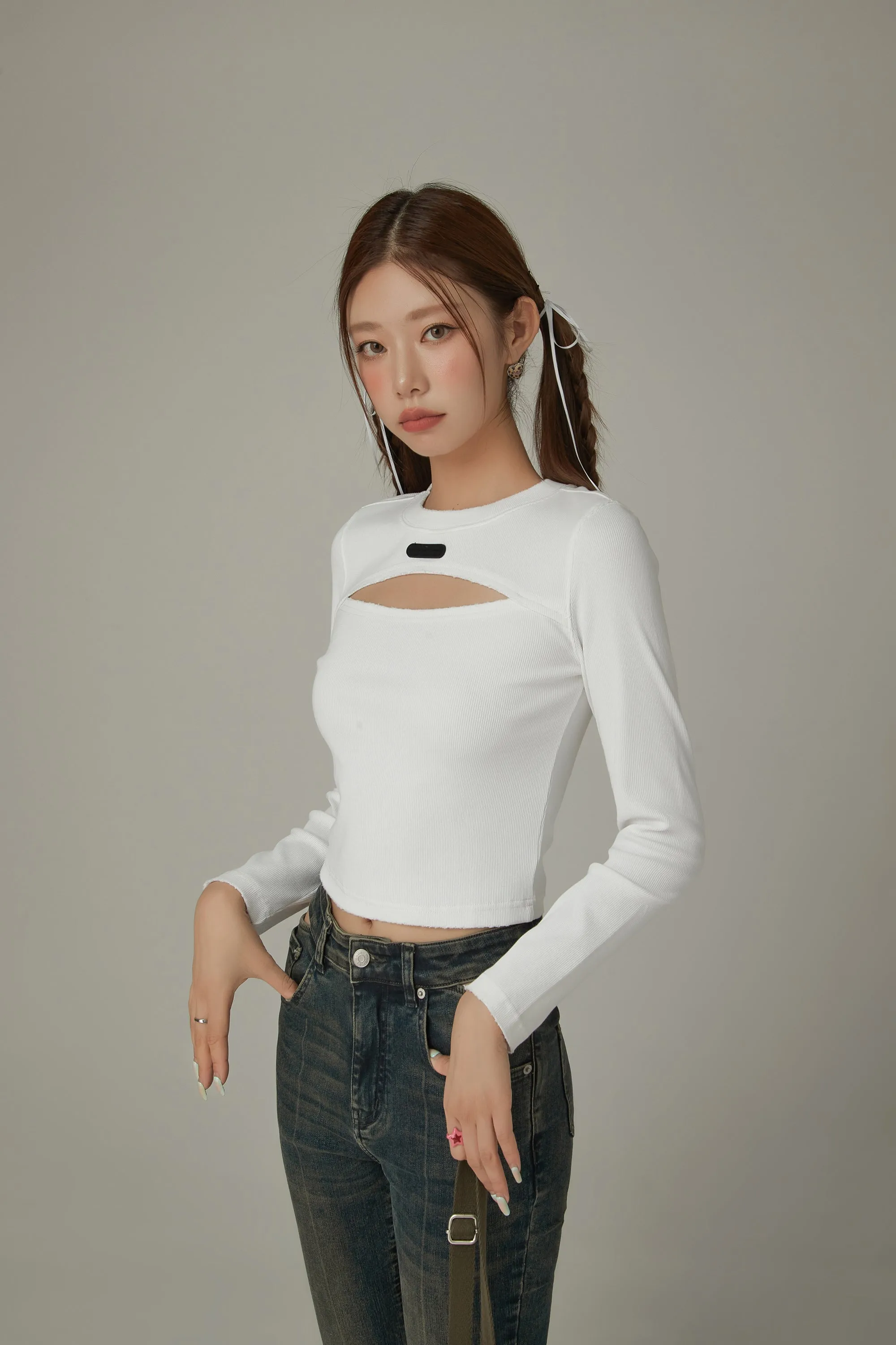 Center Cutout Long Sleeve Slim T-Shirt