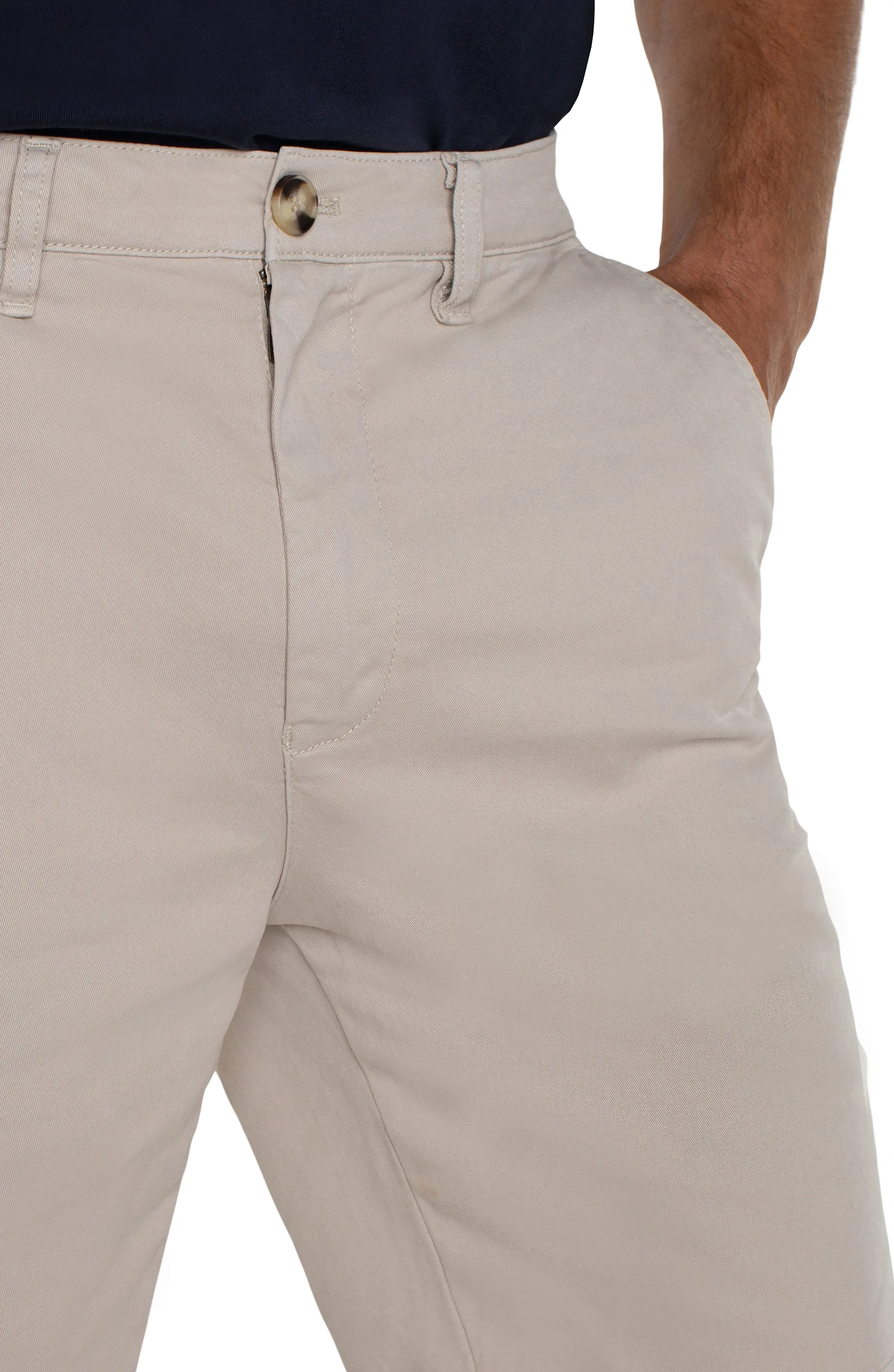 MODERN FIT TWILL SHORT